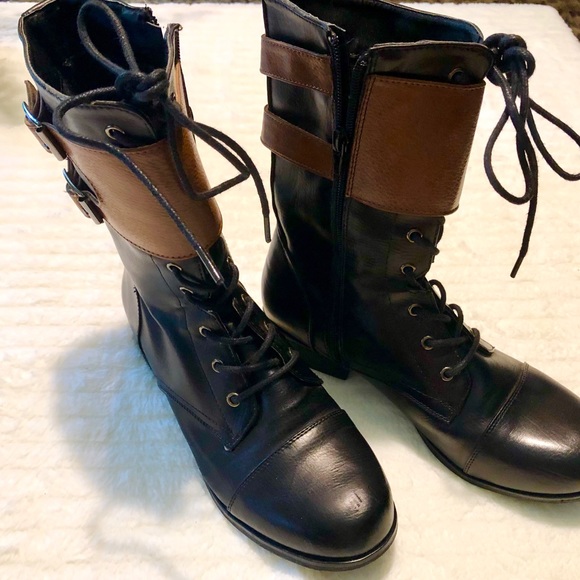 Forever 21 Lace Up Boots - Picture 4 of 5